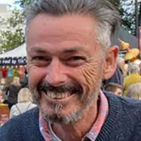 لي دبليو سيمونز